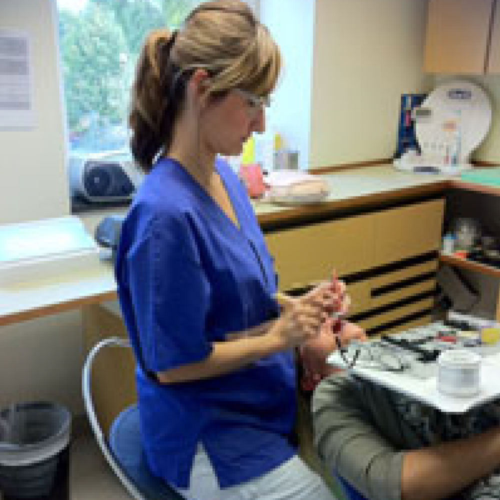 Correct Posture for Loupes - Optident
